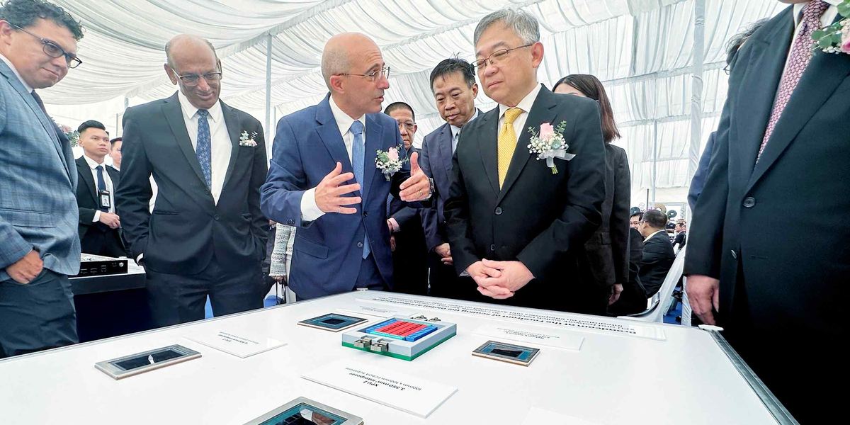博通與Toppan在新加坡開設先進晶片基板工廠