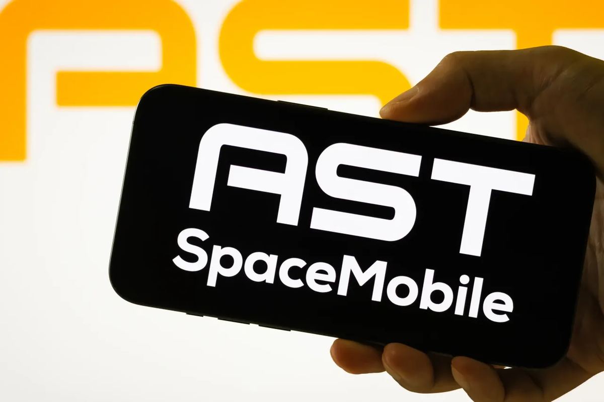 AST SpaceMobile新增专利，寻求延长FCC测试授权