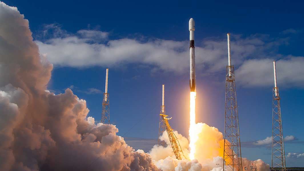SpaceX股价在8月6日季度财报及重大股份锁定期届满前下跌