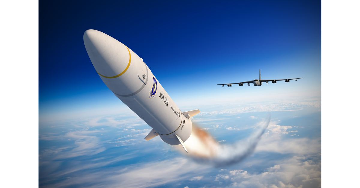 Lockheed Martin lands $694M ARRW hypersonic production deal