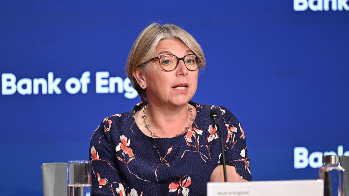 Hedge fund bond exposure raises cross-market shock risk, BoE's Breeden warns