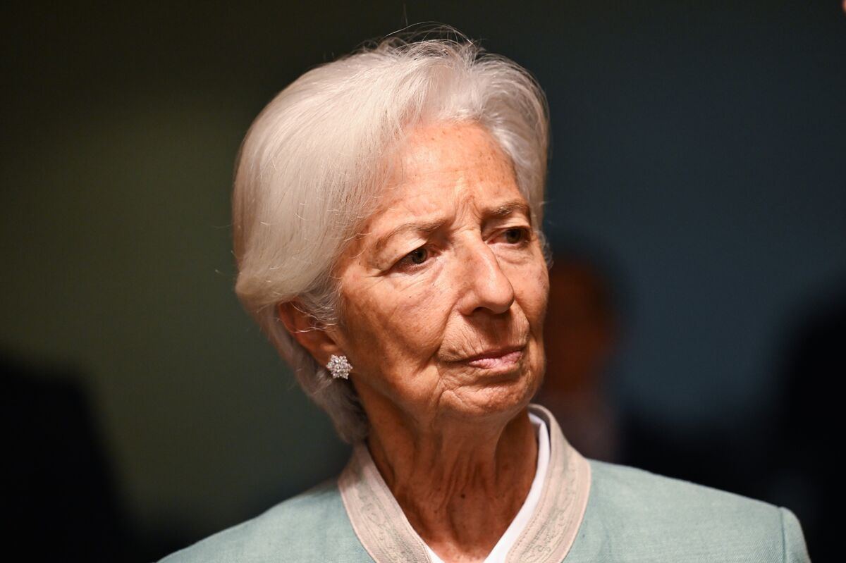 ECB staff question Lagarde over book promotion and next-role talks