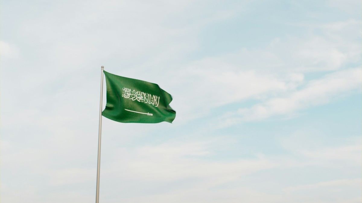 沙特原油經霍爾木茲海峽船對船轉運恢復,東西向輸油管道仍停運
