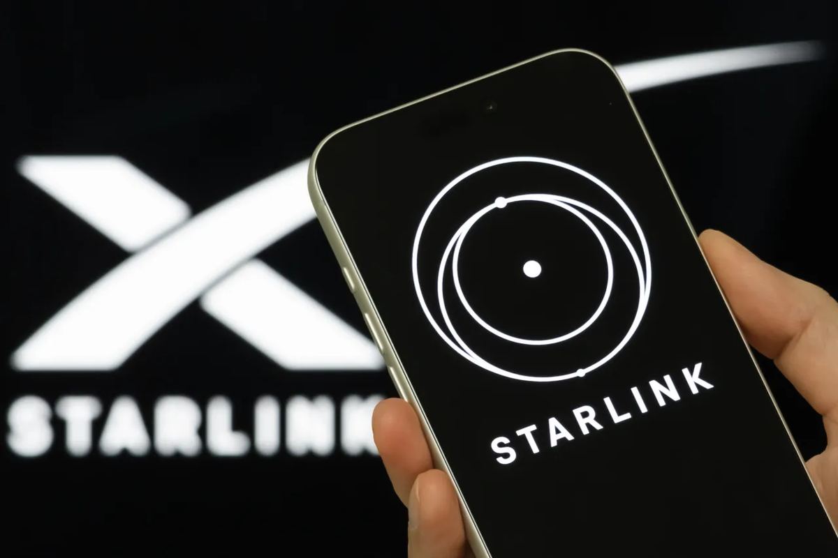 SpaceX 因向美国联邦通信委员会提交 10万颗 Gen3 星链卫星申请及 Cursor AI 模型计划而下跌 7%
