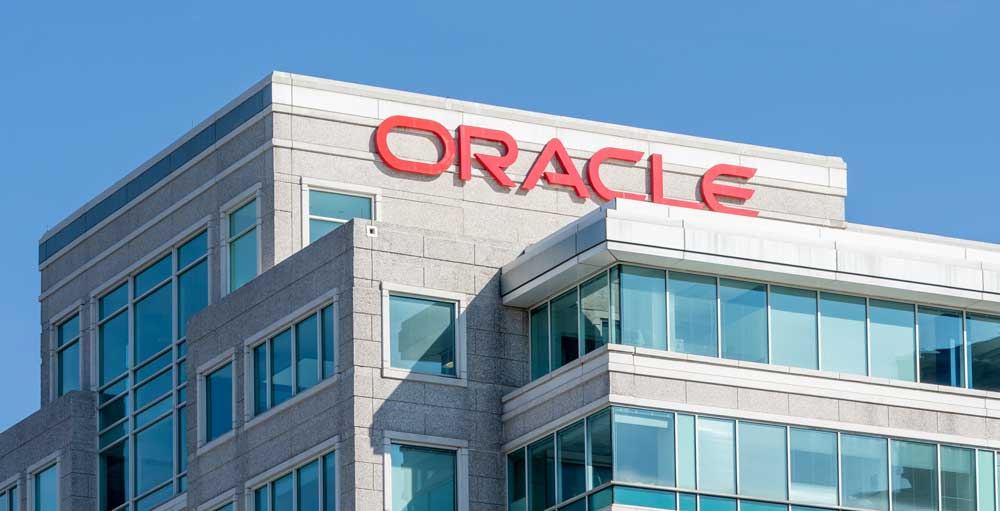 Oracle shares rose after the company expanded its Google Gemini partnership and Microsoft reported strong cloud results.