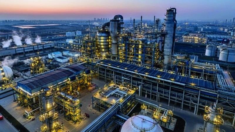 LNG spot prices jump 150% as Europe outbids Asia for winter supply