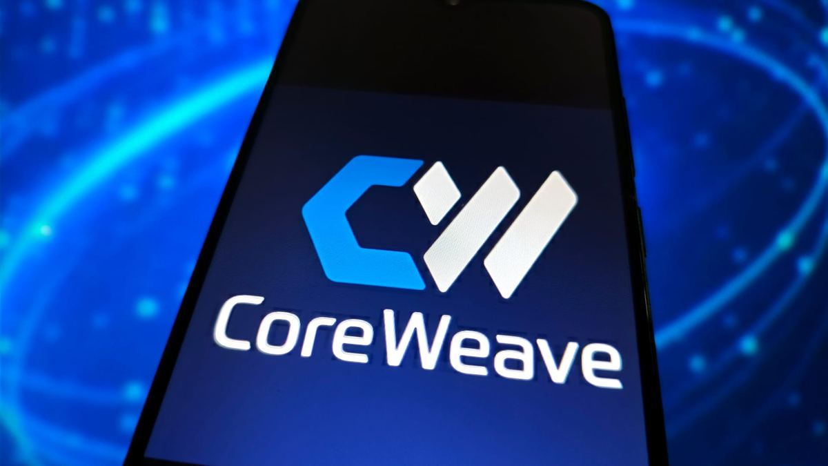 CoreWeave股價下跌，AI債務擔憂推動其債券收益率逼近15%