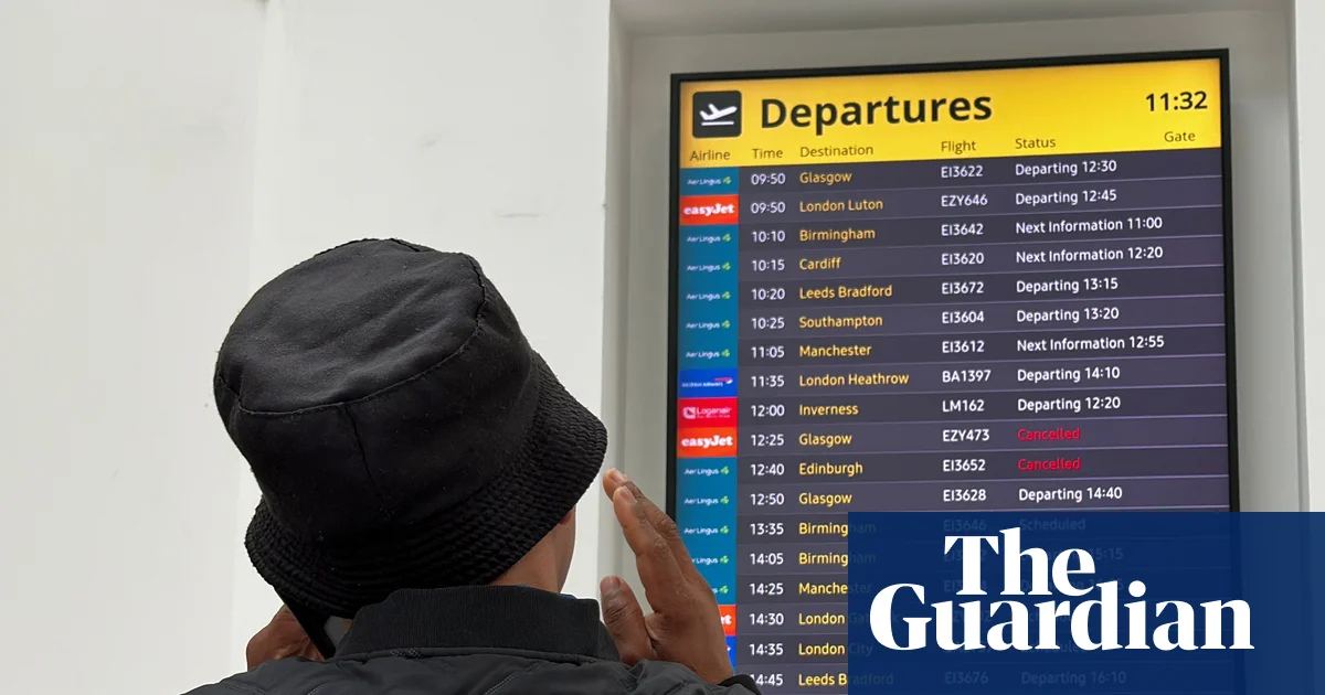 英国空管故障扰乱苏格兰机场航班