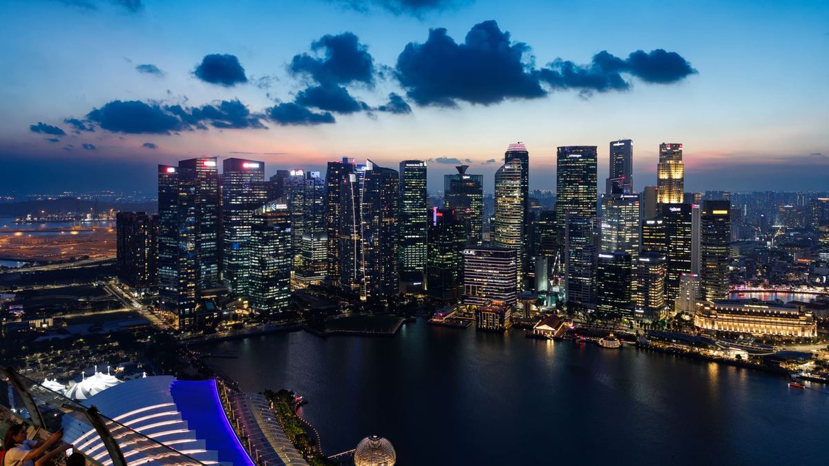Singapore Q3 GDP beats estimates at 5.4% as MAS pauses tightening